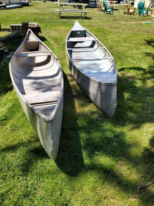 Fun Place With A Sandy Beach For Swimming, Boating, And Fishing, Featuring 3 Available Cabins Fenelon Falls Bagian luar foto