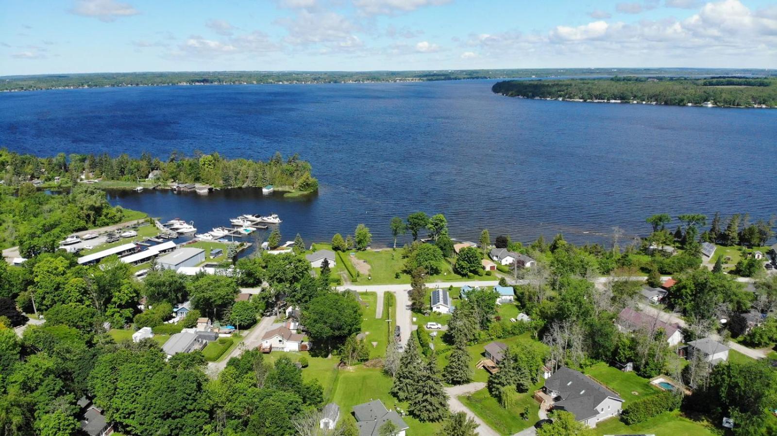 Fun Place With A Sandy Beach For Swimming, Boating, And Fishing, Featuring 3 Available Cabins Fenelon Falls Bagian luar foto